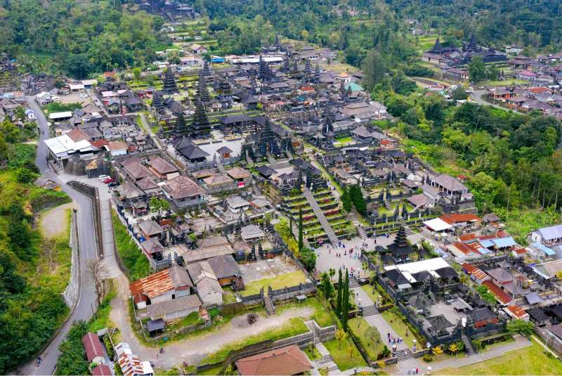 BALI BESAKIH TOUR