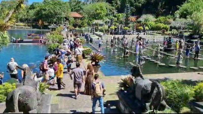 BALI BESAKIH & LEMPUYANG TOUR